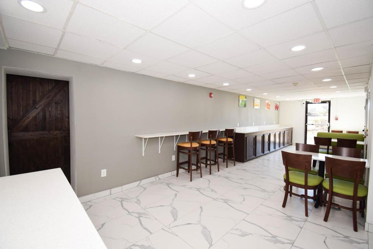 Quality Inn & Suites Sulphur Springs Exteriér fotografie